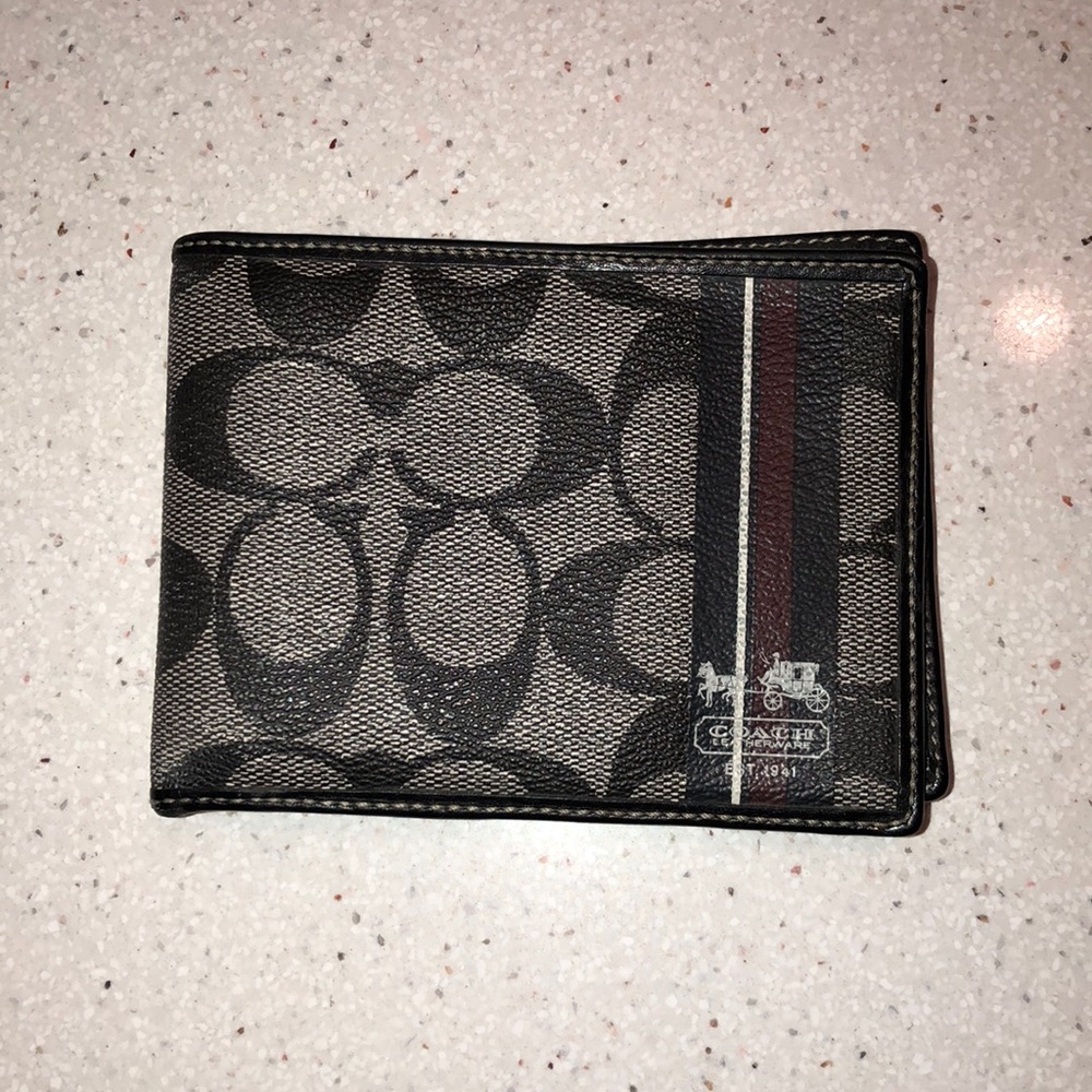 Men’s Coach wallet
